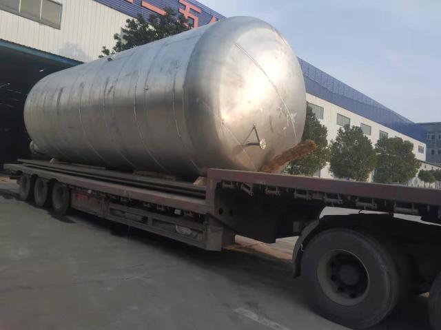 鋁罐-成都(dou)瑞奇石化(huà)項目